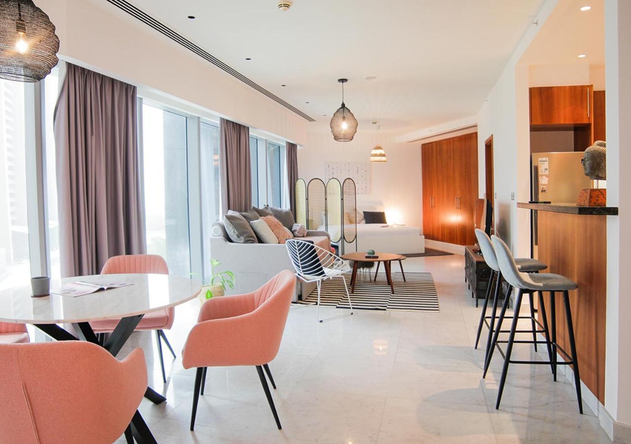 Nasma Luxury Stays - Central Park Tower Dubai Exterior foto