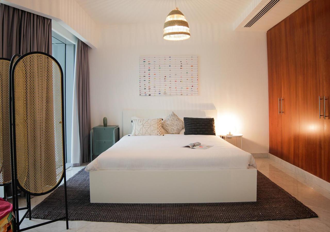 Nasma Luxury Stays - Central Park Tower Dubai Exterior foto
