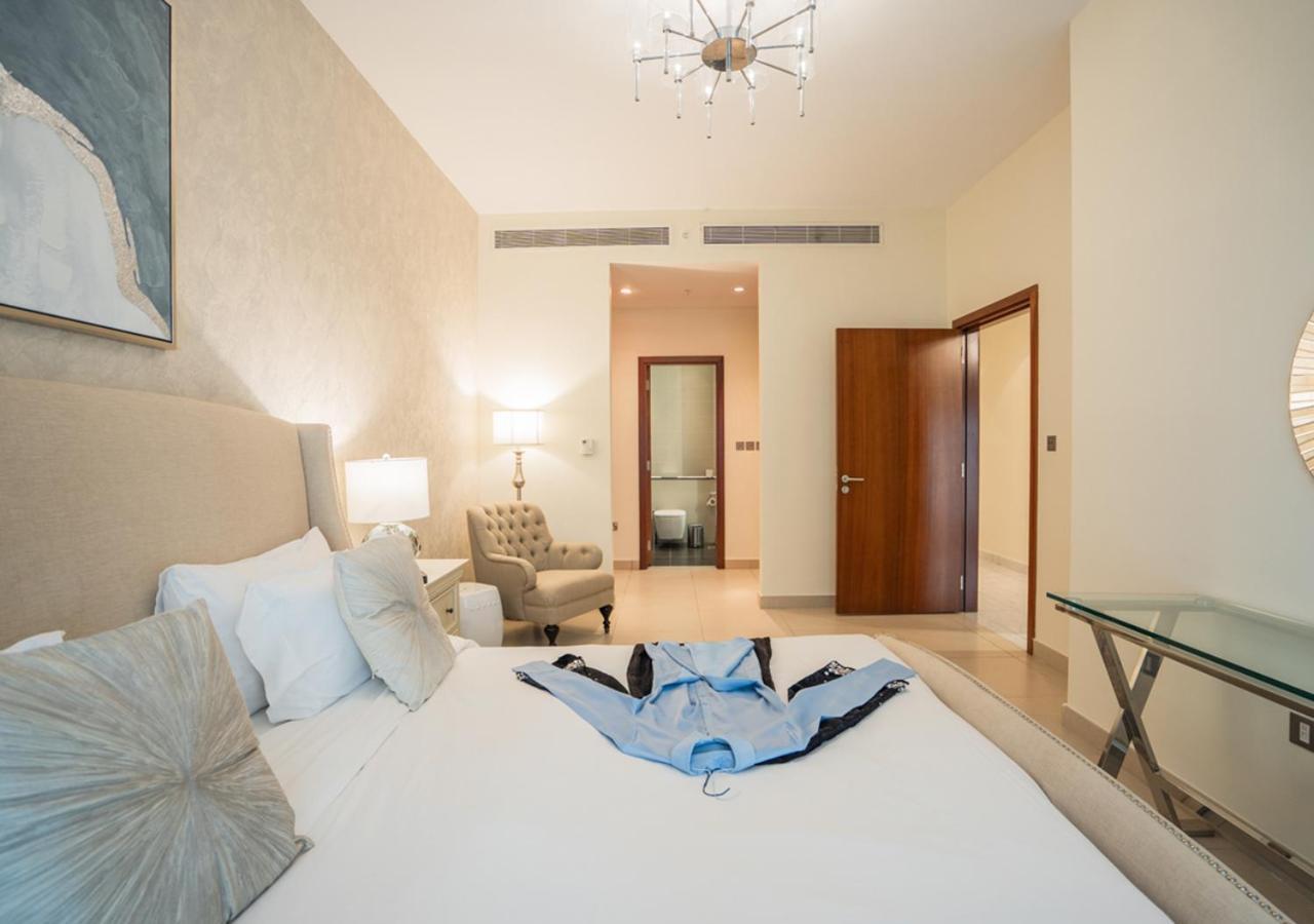 Nasma Luxury Stays - Central Park Tower Dubai Exterior foto