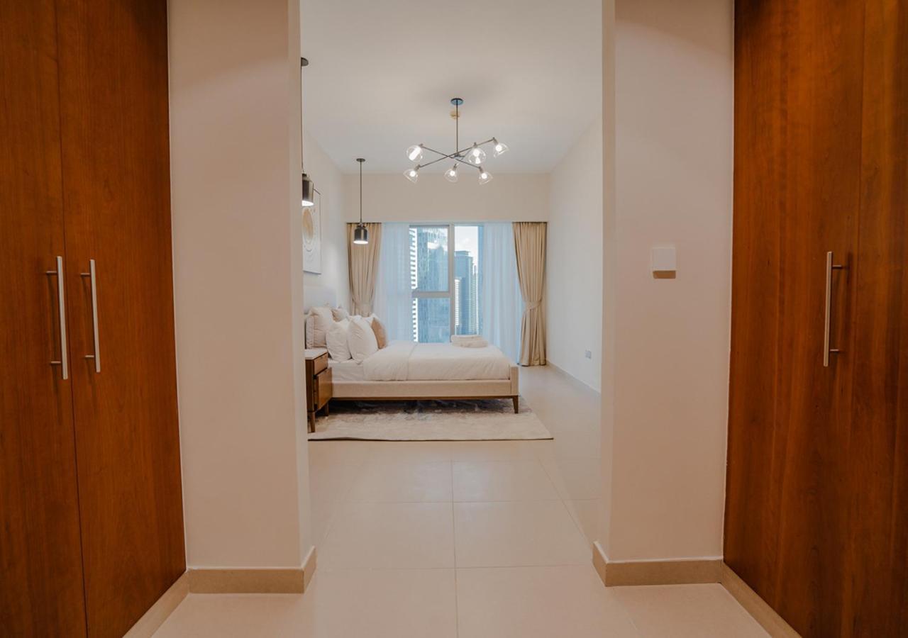 Nasma Luxury Stays - Central Park Tower Dubai Exterior foto