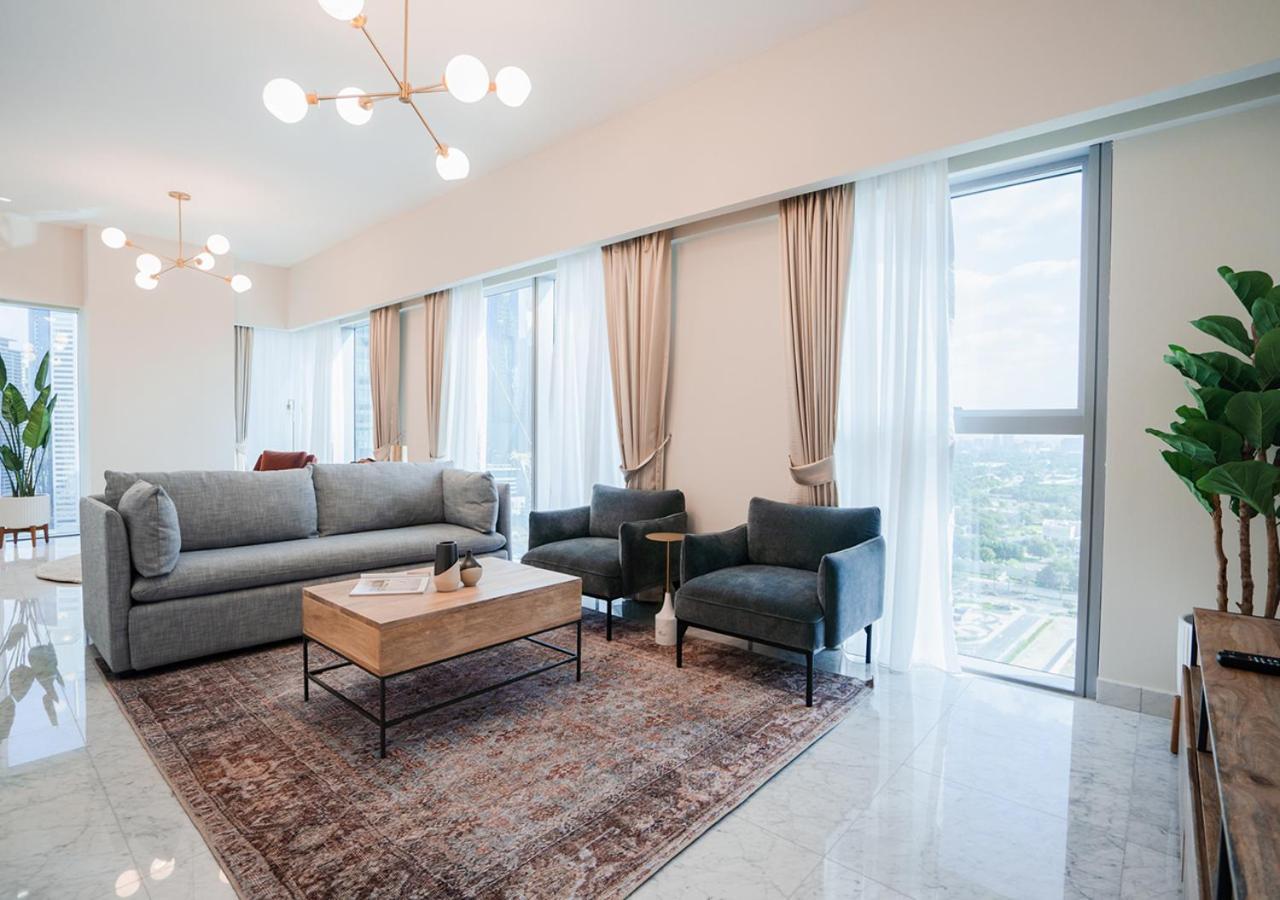 Nasma Luxury Stays - Central Park Tower Dubai Exterior foto